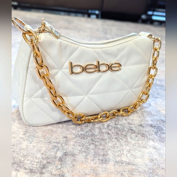 Bebe | Vintage Quilted White Chunky Chain Purse Bebe 90s - Picture 1 of 6